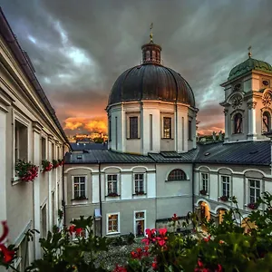 Pensjonat Gaestehaus Im Priesterseminar, Salzburg